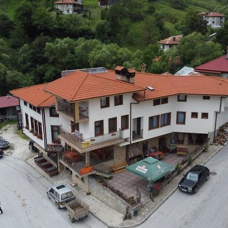 Къща За Гости Камината Trigrad Exteriér fotografie